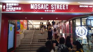 秋から冬の夜のイルミネーションは、すごくきれいで、おすすめ