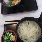 真っ白のうどん