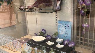 涼し気な夏のガラス器