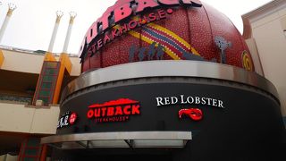 新しくアウトバックステーキができていました