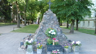 建物の外からでも考えさせられました