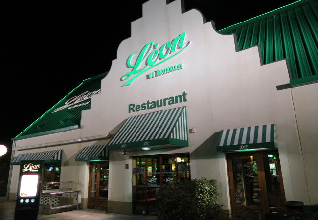 Léon de Bruxelles - Compiègne