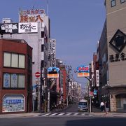 伝統的な店舗や飲食店など