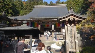 立石寺の本堂