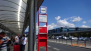 空港からホテルへの移動に路線バスを利用しました。