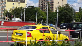 プラハのタクシーはぼったくりが横行しているとか(?_?)