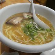 松山ラーメンの店