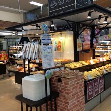 イオン系ベーカリー By Korvapuusti パン工場 津田沼店のクチコミ フォートラベル