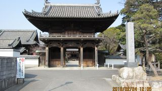 知多四国第４番札所のお寺です。