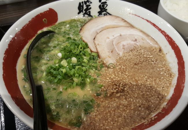 安定の博多ラーメン