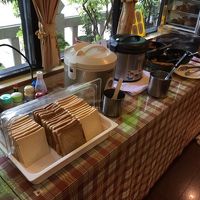 朝食のバイキング