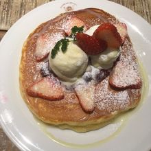 ベリーのパンケーキ