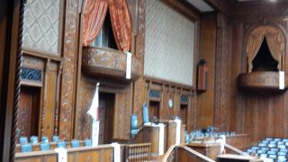 言わずと知れた……