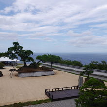 海と日本庭園の融合