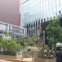 オープン前です。 関係者と報道陣しかまだいませんでした。