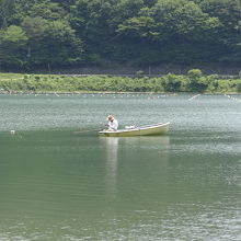 釣り人もいます