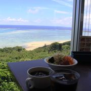 沖縄最強クラス絶景カフェ