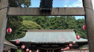 階段が急でした