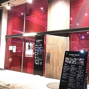 「シエロイリオ」リバーサイドカフェ♪通しで営業で使い勝手の良いお店！