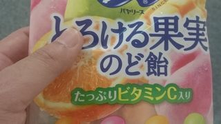 のど飴を購入
