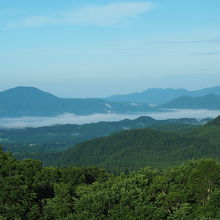 早朝、アルパこまくさ駐車場から
