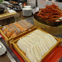 夕食　海鮮物も充実