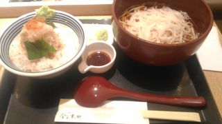 テーブルのトッピングがうれしい！