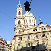 プラハ観光中に、何度もこの塔の前を通りました！