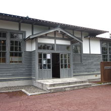 当時の家屋を復元・移築