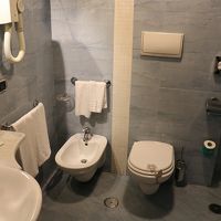 浴室はシャワーブースのみ