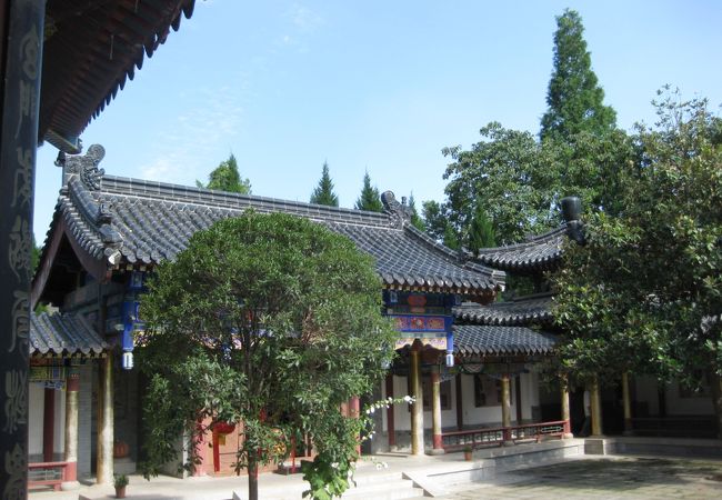 興教寺
