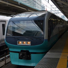 東京駅は9番線からの発車でした。