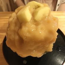 白桃果肉入り　1,100円