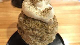 町の小さなかき氷屋さん