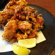 評判の唐揚げ！