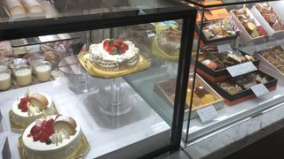 堂島ロールで有名