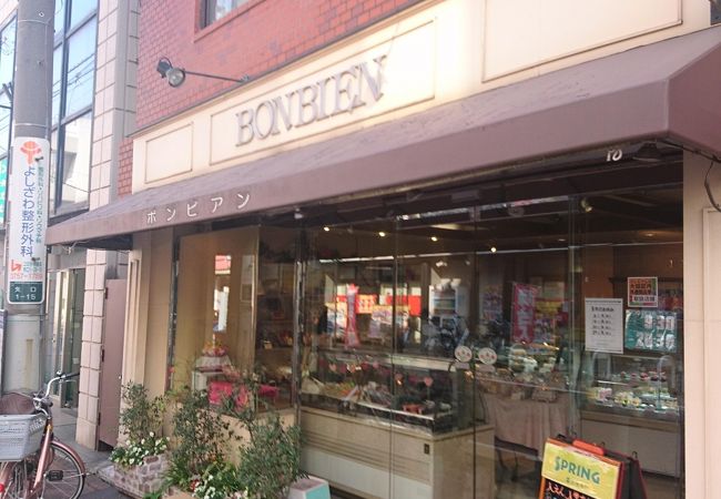武蔵新田の洋菓子店