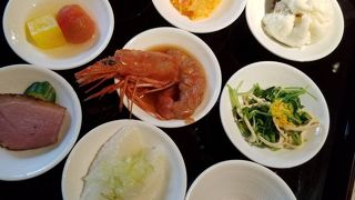 歴史的建築の中でいただく中華！