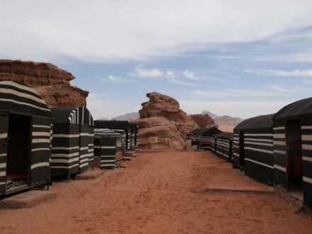 The Bedouin Meditation Camp 写真