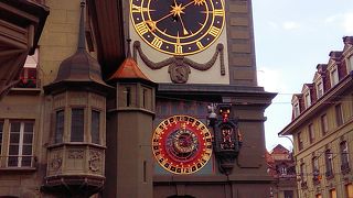 旧市街に来たら是非見たい時計塔