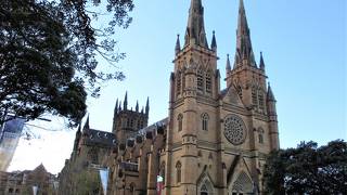 ゴシック建築の立派な大聖堂