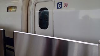 コンセントが無いタイプの車両