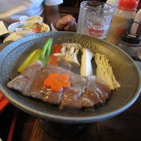 夕食のステーキ