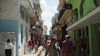 旧市街のメイン通り