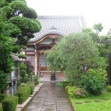大行寺境内と本堂