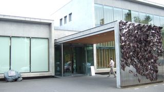 店内は広いです