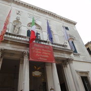 ヴェネチアの劇場