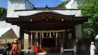 おとなしい感じのする建物なので、ほとんど目立っていないかもしれません