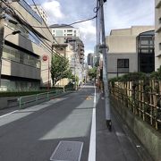 氷川神社に続く