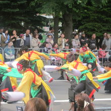 賑やかなのが好きな方には楽しいお祭りかなと思います